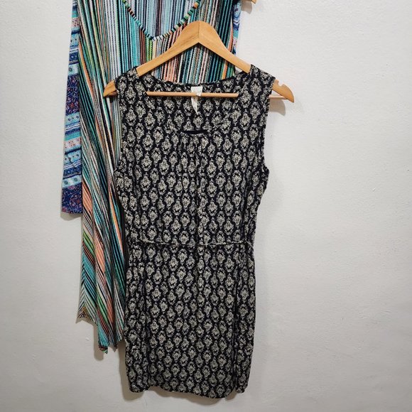 Joe Boxer and More Women's Dress Bundle of Five Size Large - Picture 9 of 12